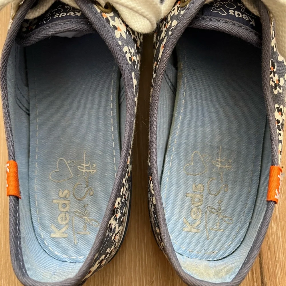 Keds x Taylor Swift Blue Flowers Womens Canvas Sneakers - Picture 7 of 9